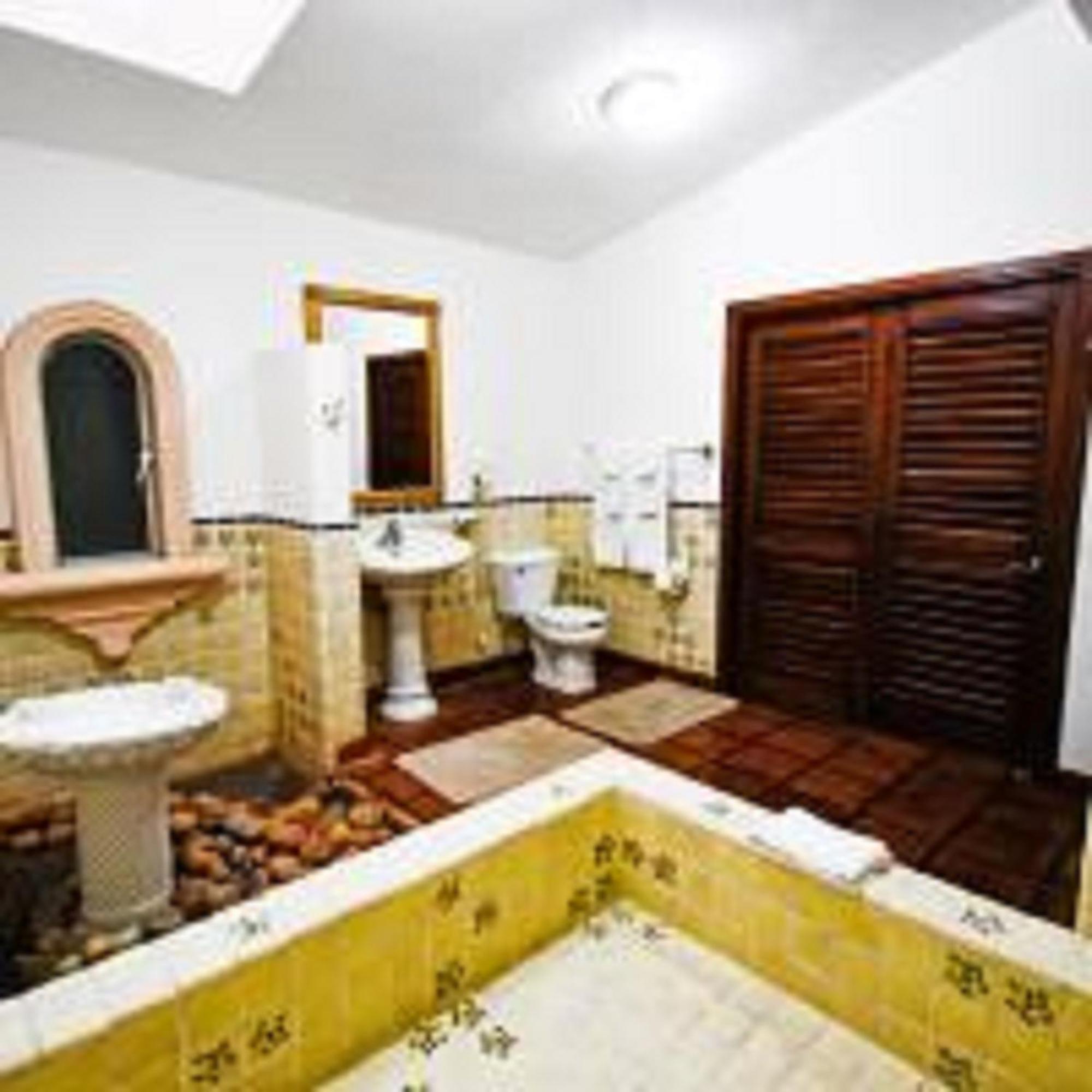 Collection O Casa Bella Hotel Boutique, Cabo San Lucas Exterior photo